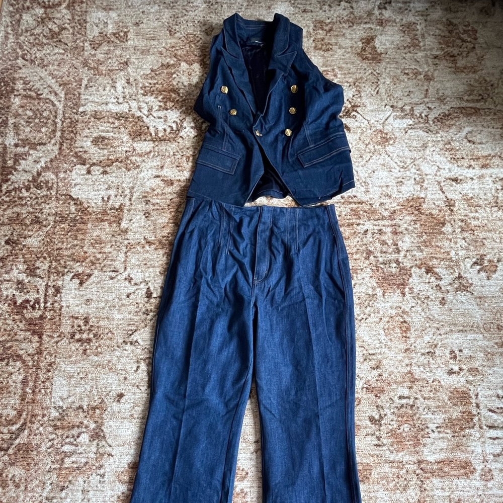 White House Black Market Dark Blue Pantsuit Set